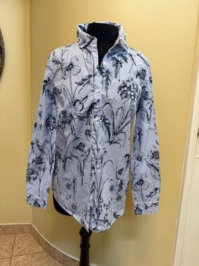 NWT McLaughlin  Women’s Blue & White Striped cotton  with Navy Floral M